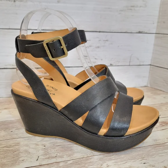 Kork-Ease Black Platform Sandals - Picture 1 of 13